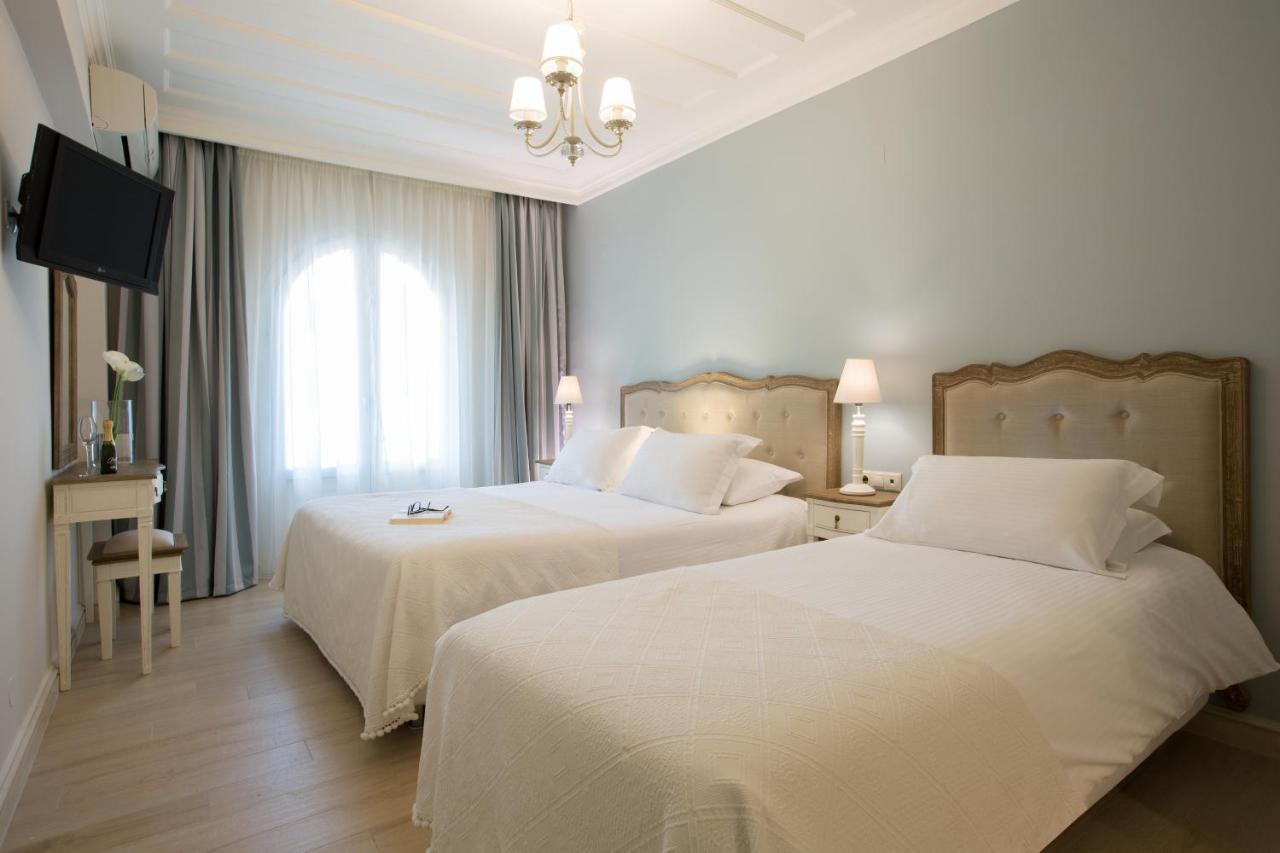 Lefko Hotel & Apartments Nydri  Exterior photo